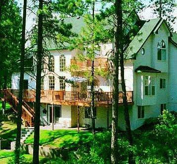 River Cove Elegant Waterfront Bed & Breakfast Post Falls Exterior photo